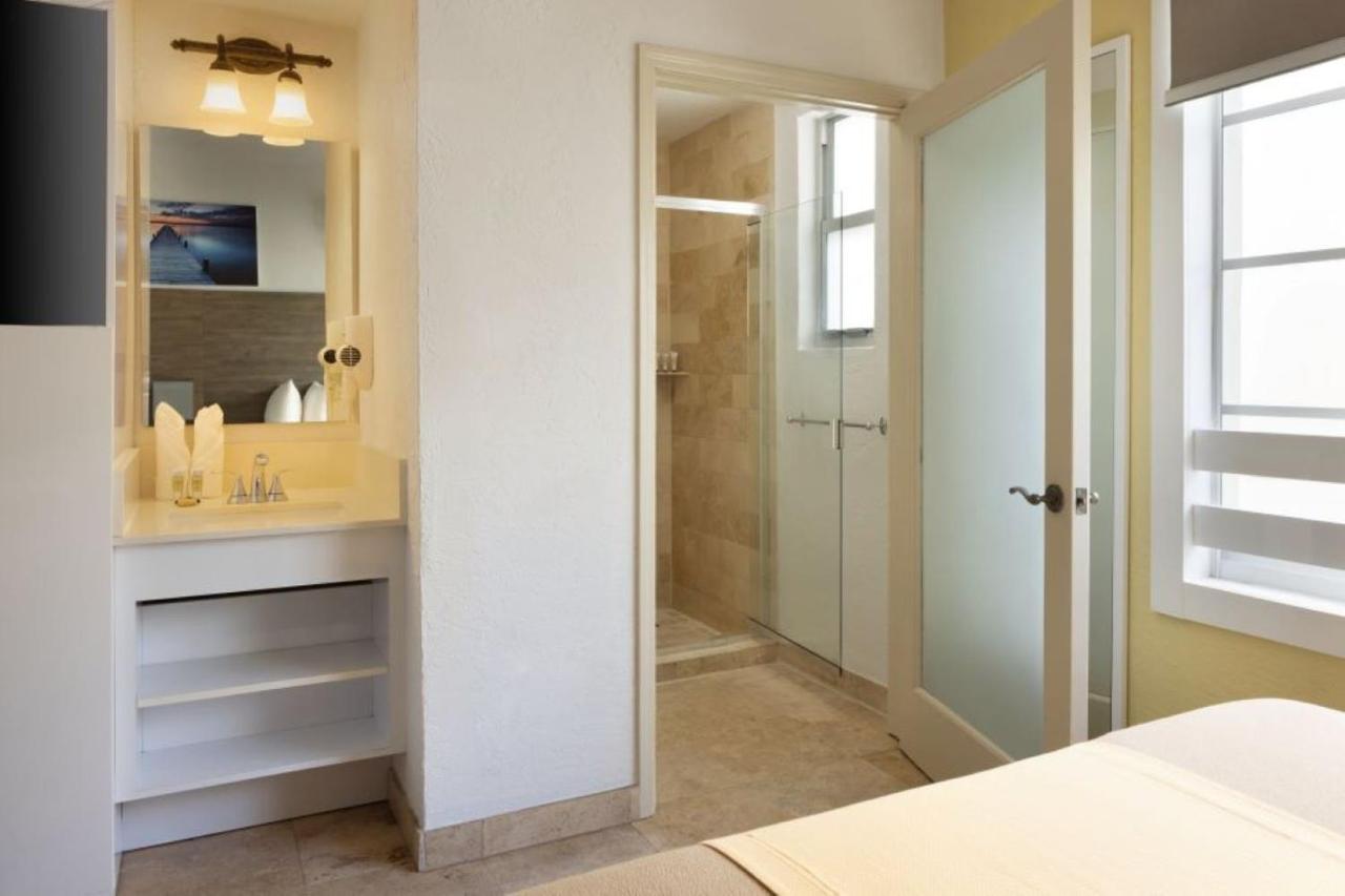 Ocean Five Hotel Miami Beach Esterno foto